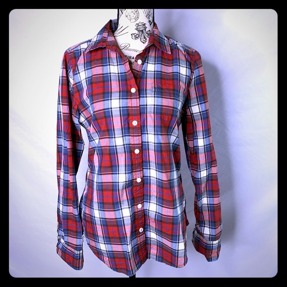 American Eagle button down shirt